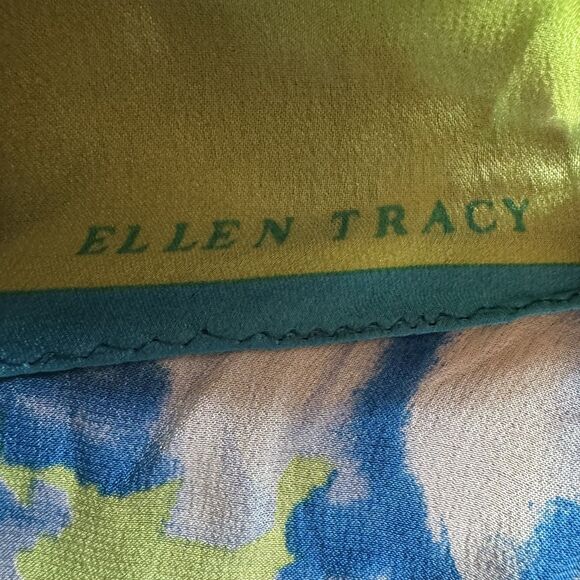 Ellen Tracy Scarf 100% Silk Blue Green Floral Flowers Spring Watercolor 11x52 - Picture 3 of 6